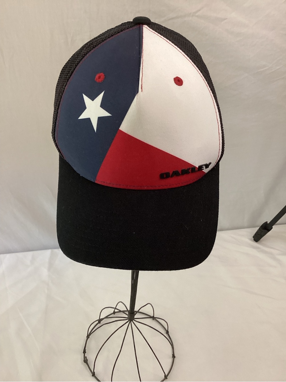 Oakley Texas Lone Star Trucker’s Cap Size S-M